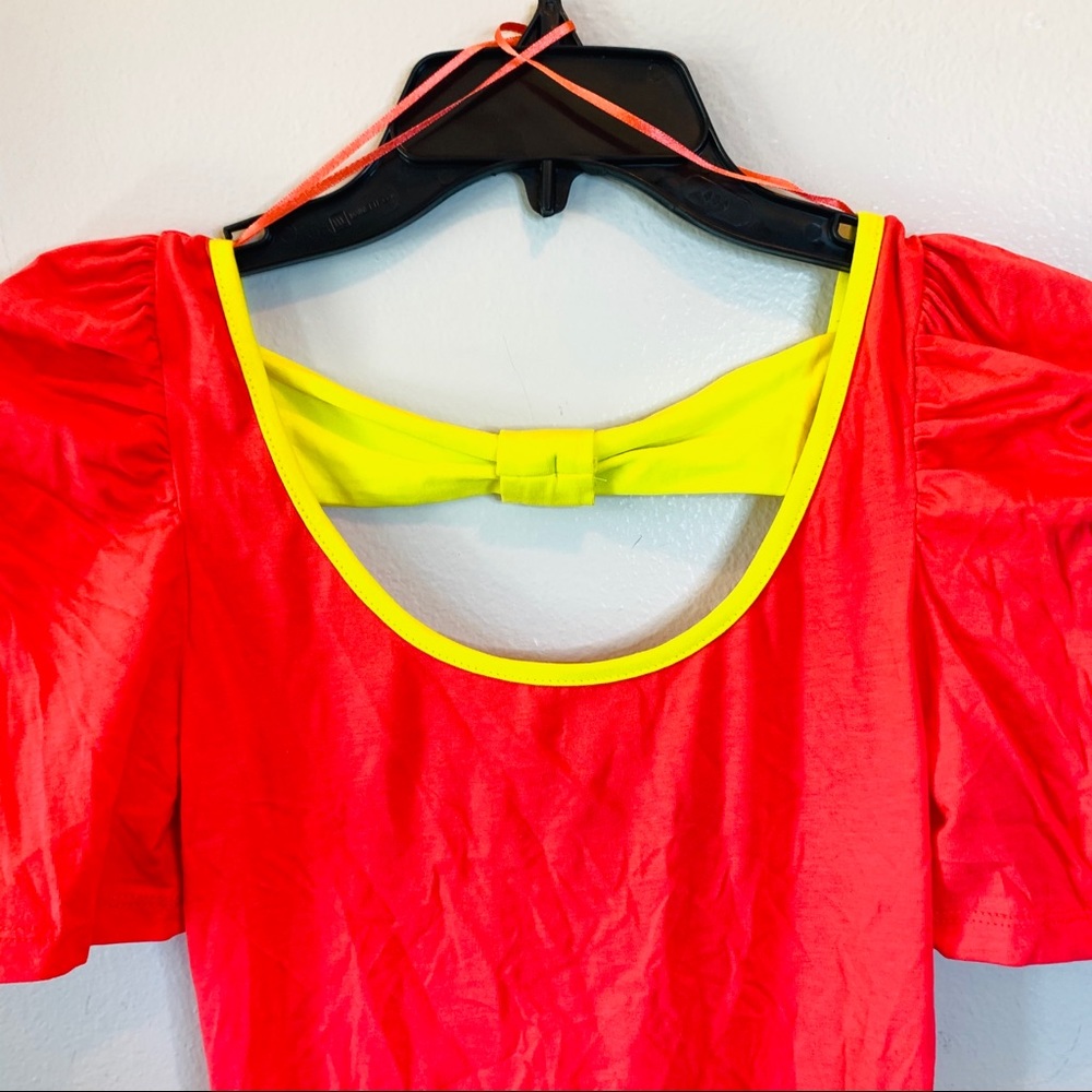 Bright Colored Dress - Picture 8 of 9
